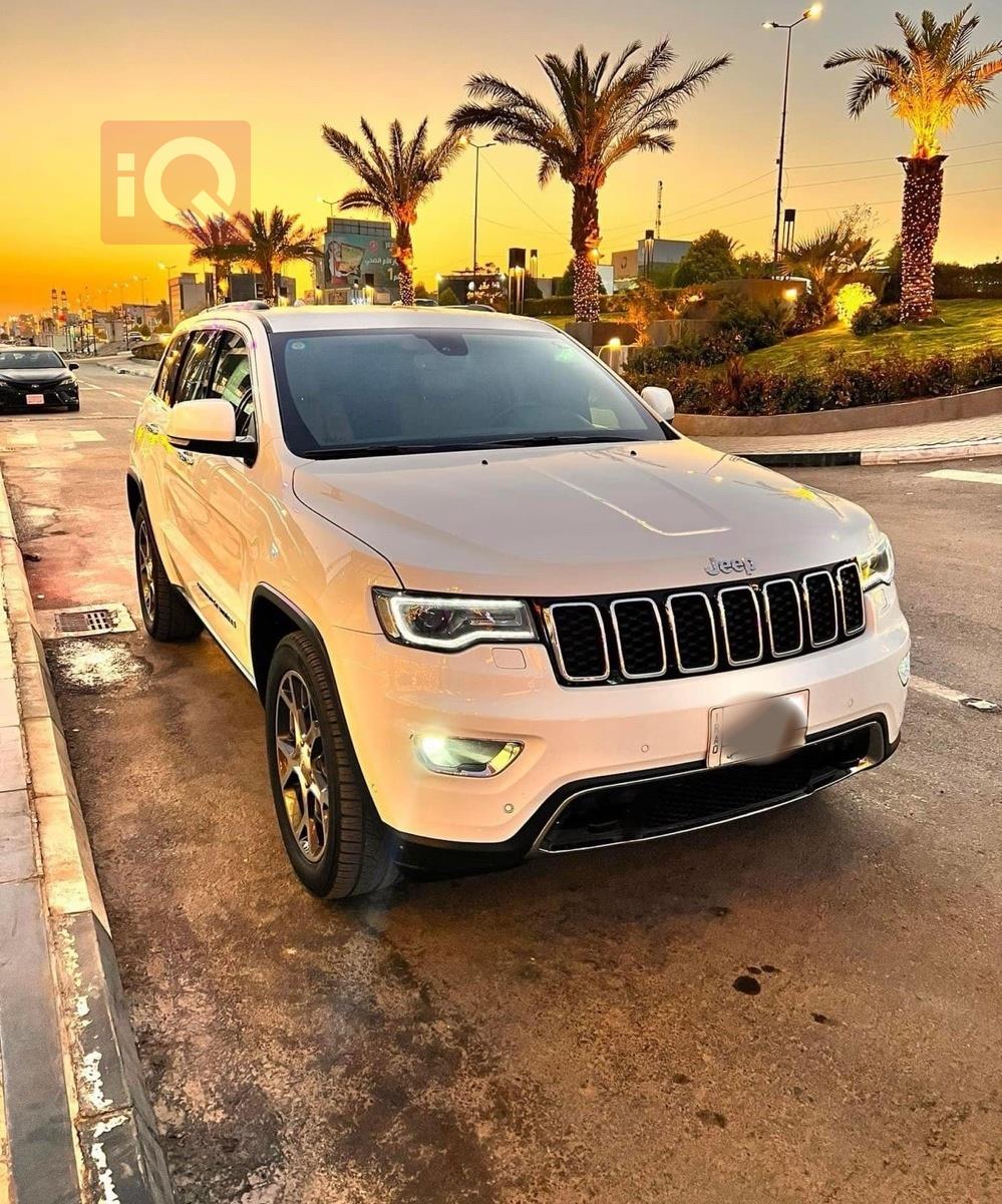 جيب جراند شيروكي